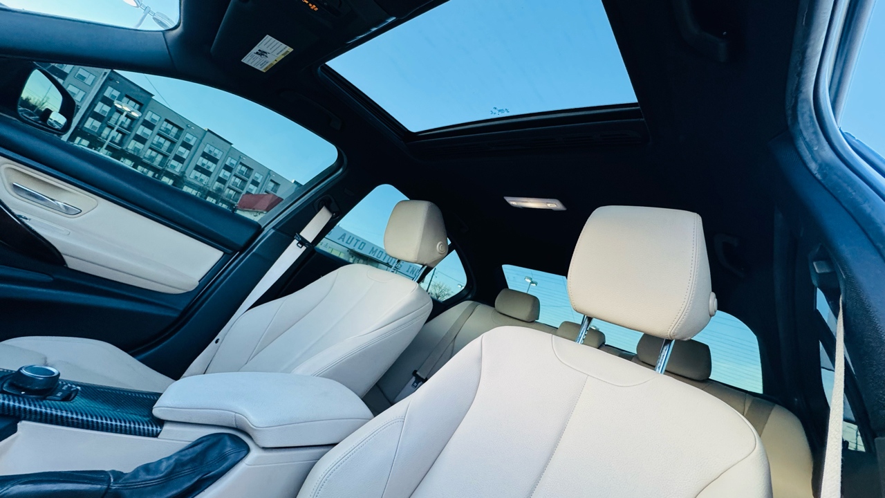 BMW 3-Series 320i Sedan 2017