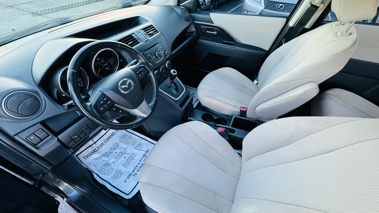 Mazda MAZDA5 Touring 2015