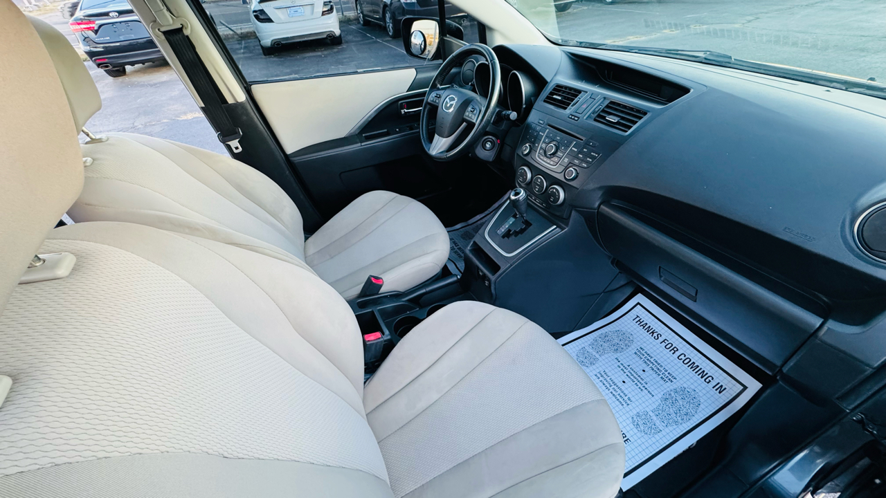 Mazda MAZDA5 Touring 2015