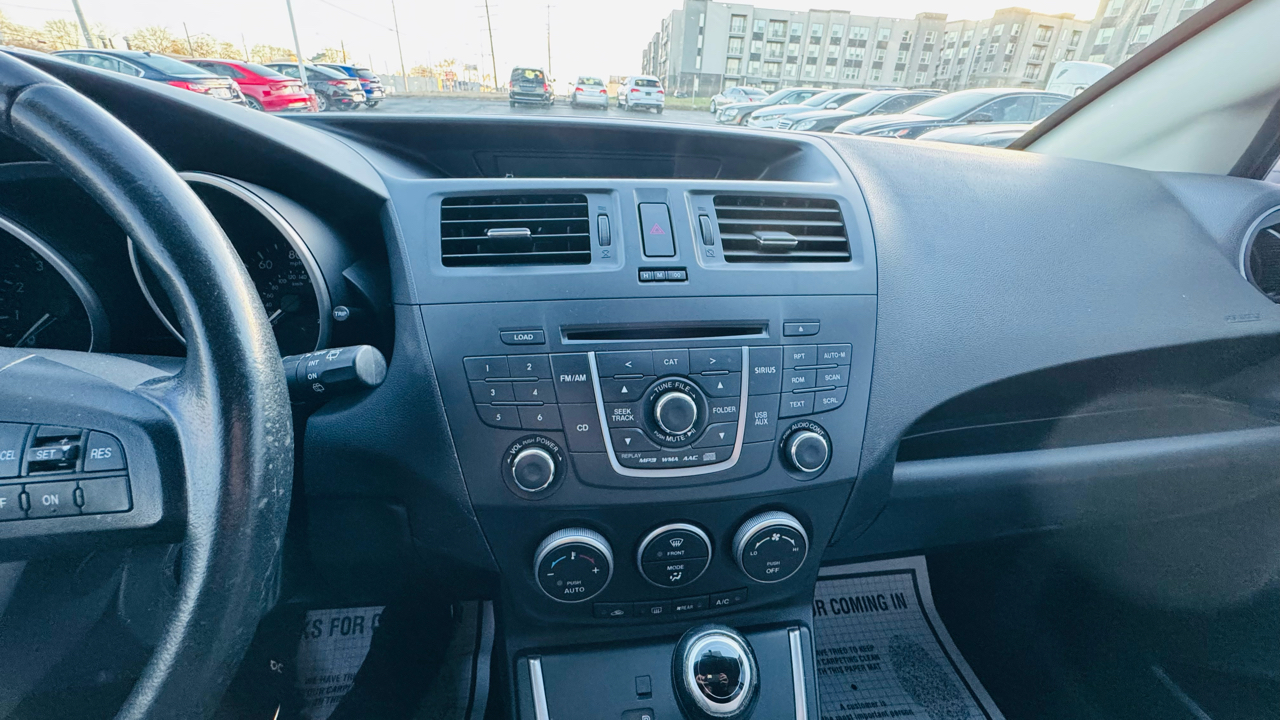 Mazda MAZDA5 Touring 2015