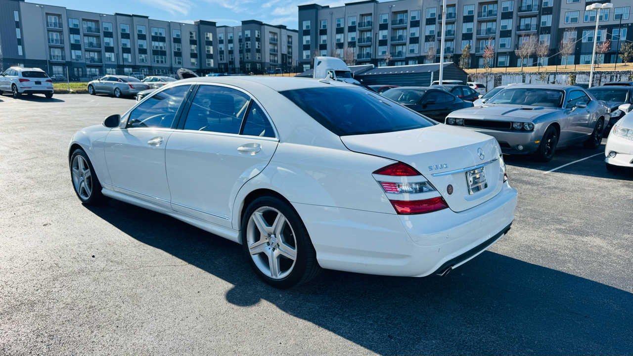 Mercedes-Benz S-Class S550 2007