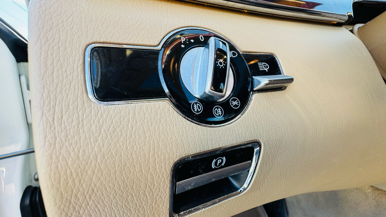 Mercedes-Benz S-Class S550 2007