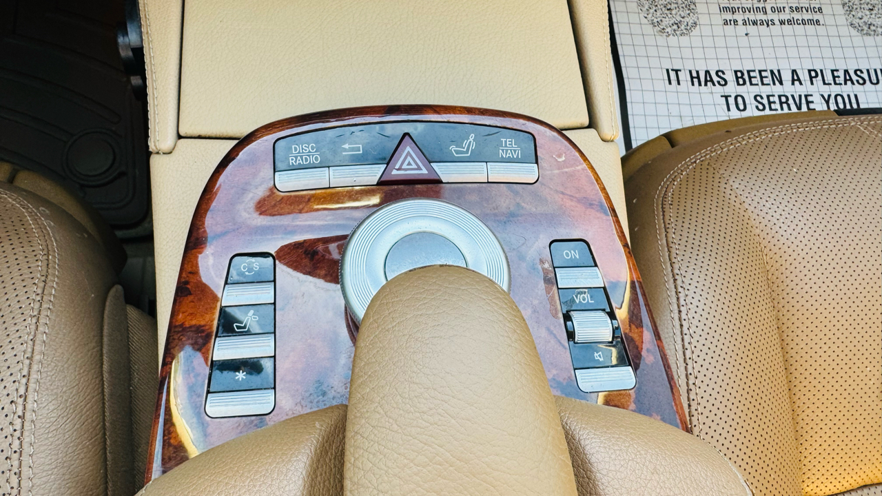 Mercedes-Benz S-Class S550 2007