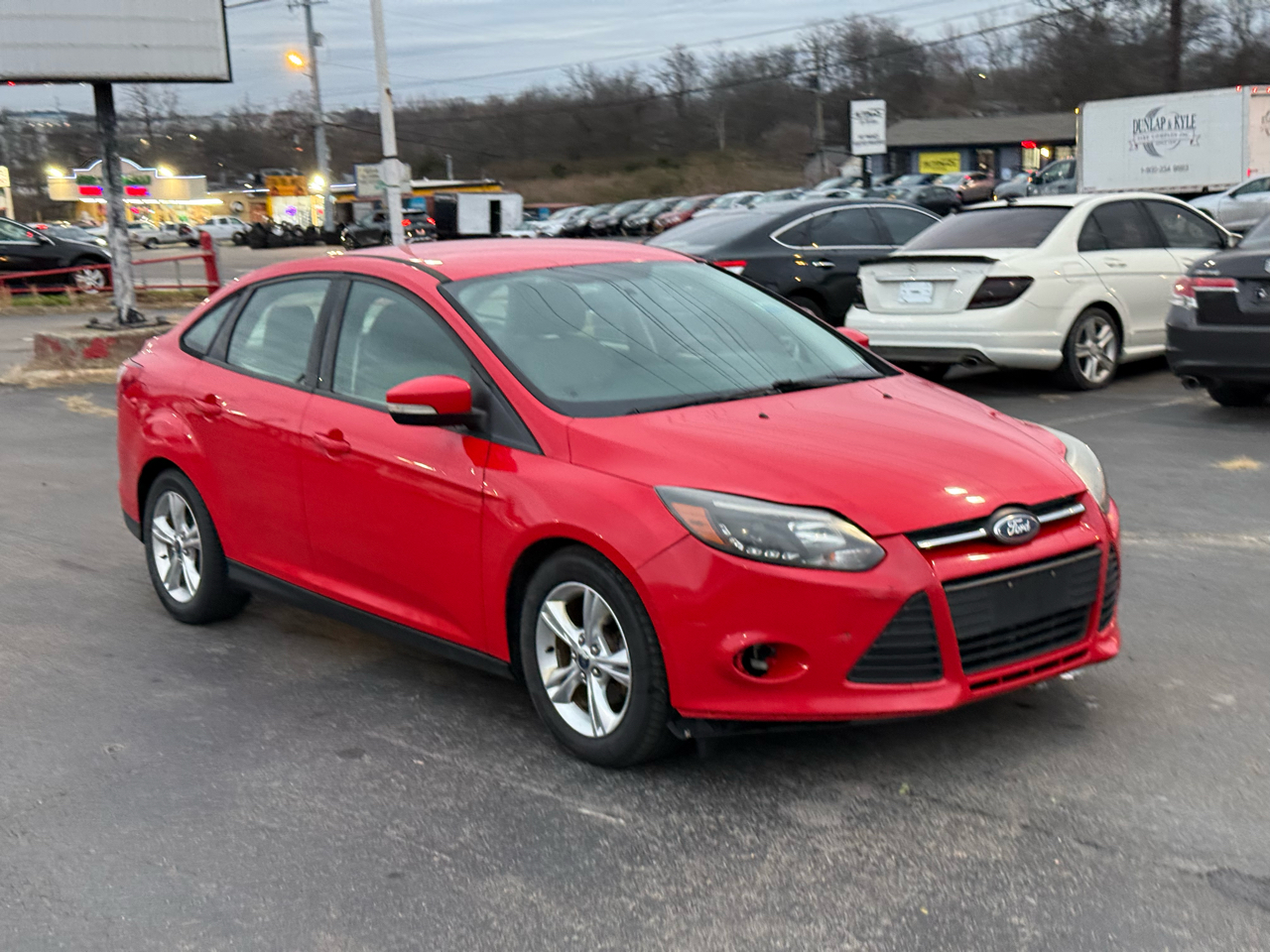 Ford Focus SE Sedan 2014