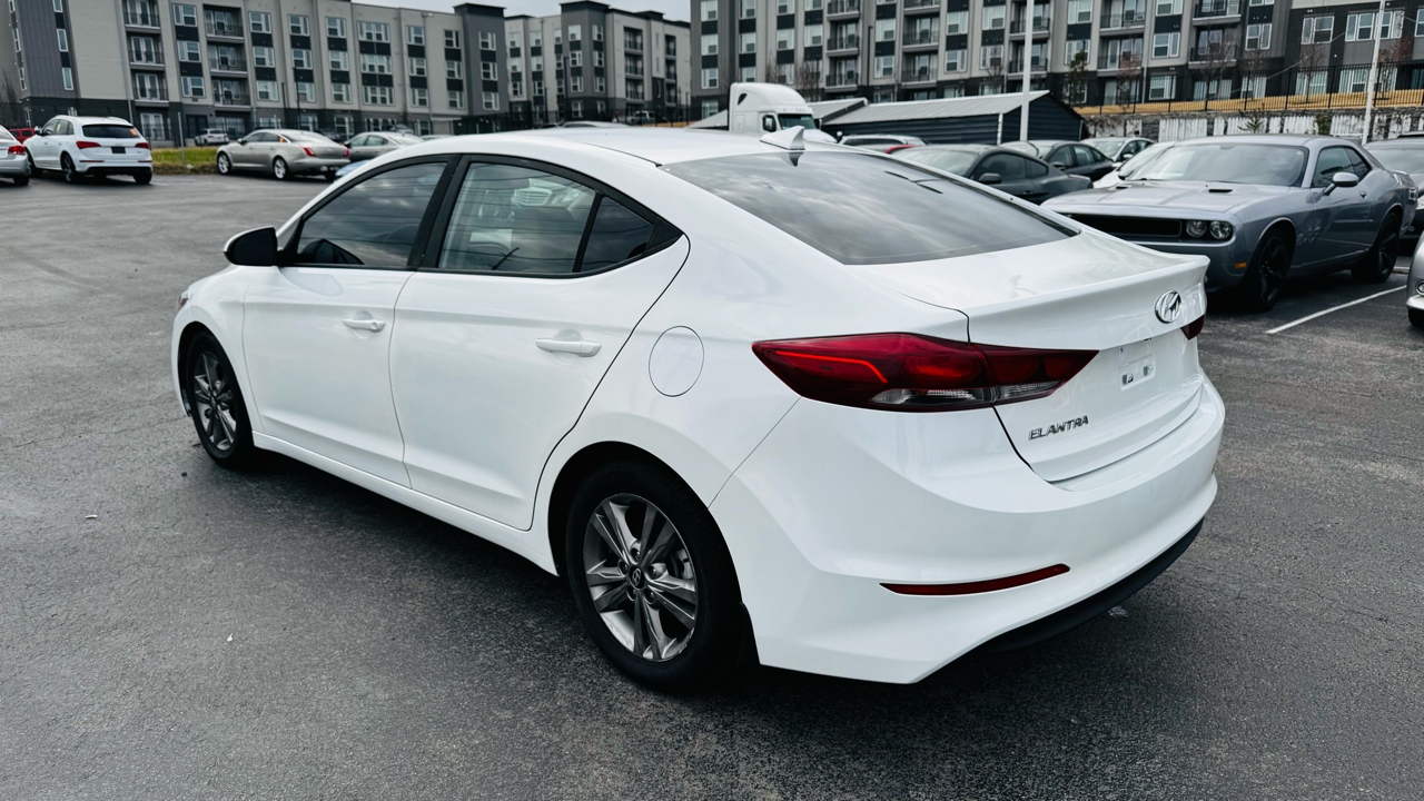 Hyundai Elantra Limited 2018