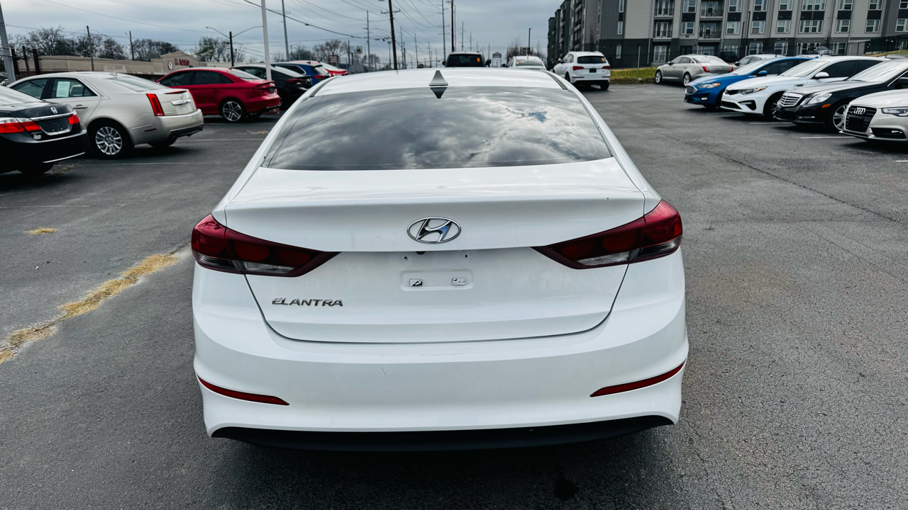 Hyundai Elantra Limited 2018