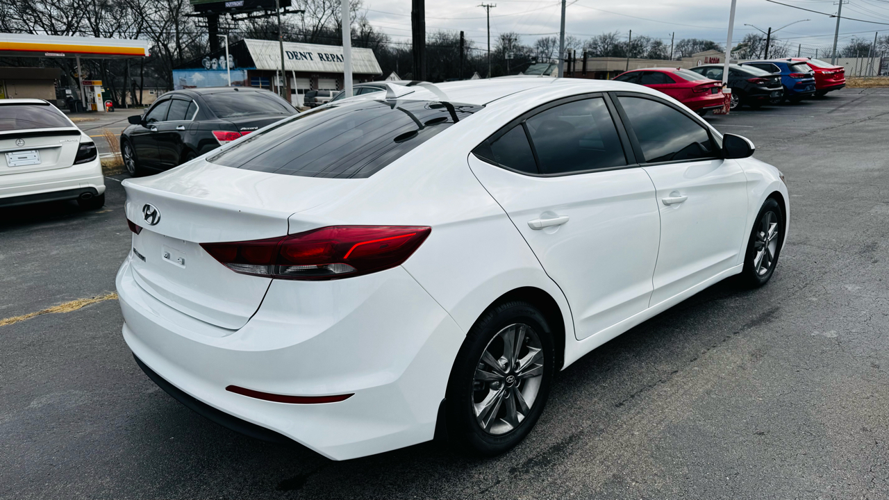 Hyundai Elantra Limited 2018