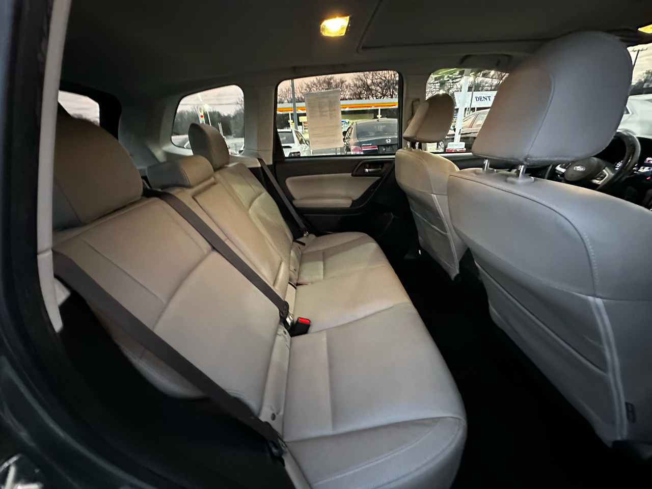 Subaru Forester 2.5i Limited 2017