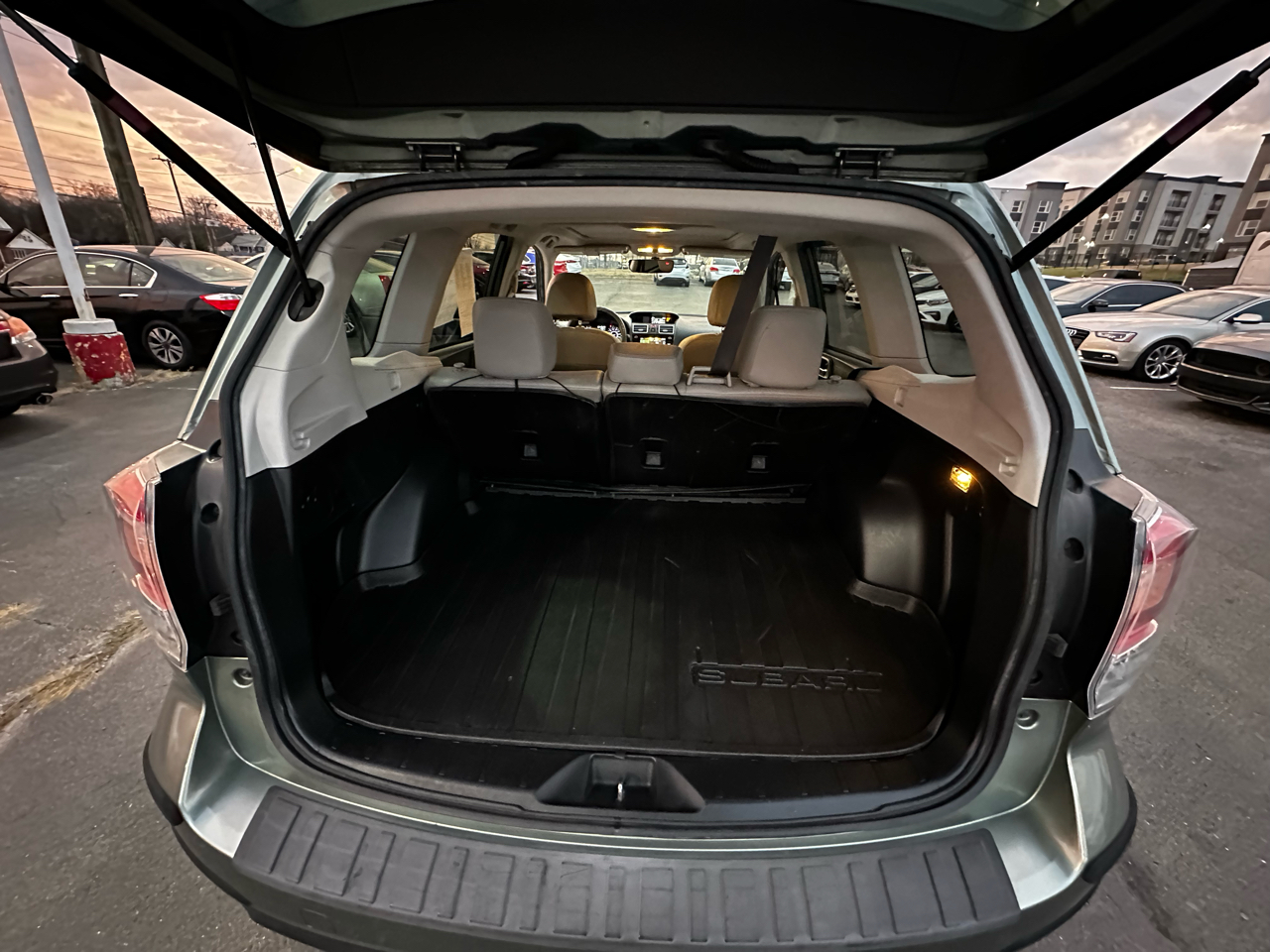 Subaru Forester 2.5i Limited 2017