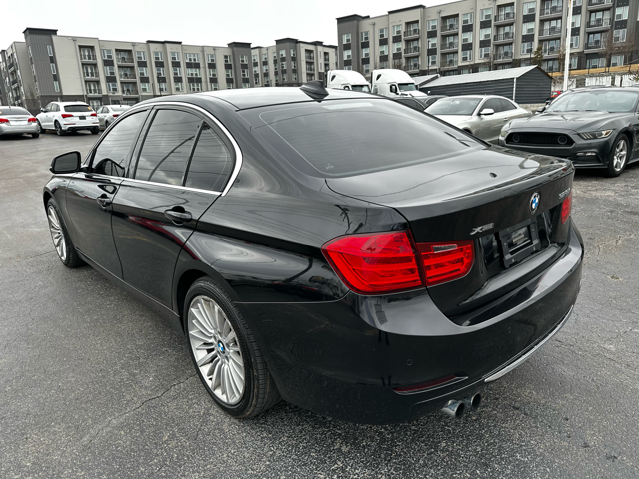 BMW 3-Series 328i xDrive Sedan 2014
