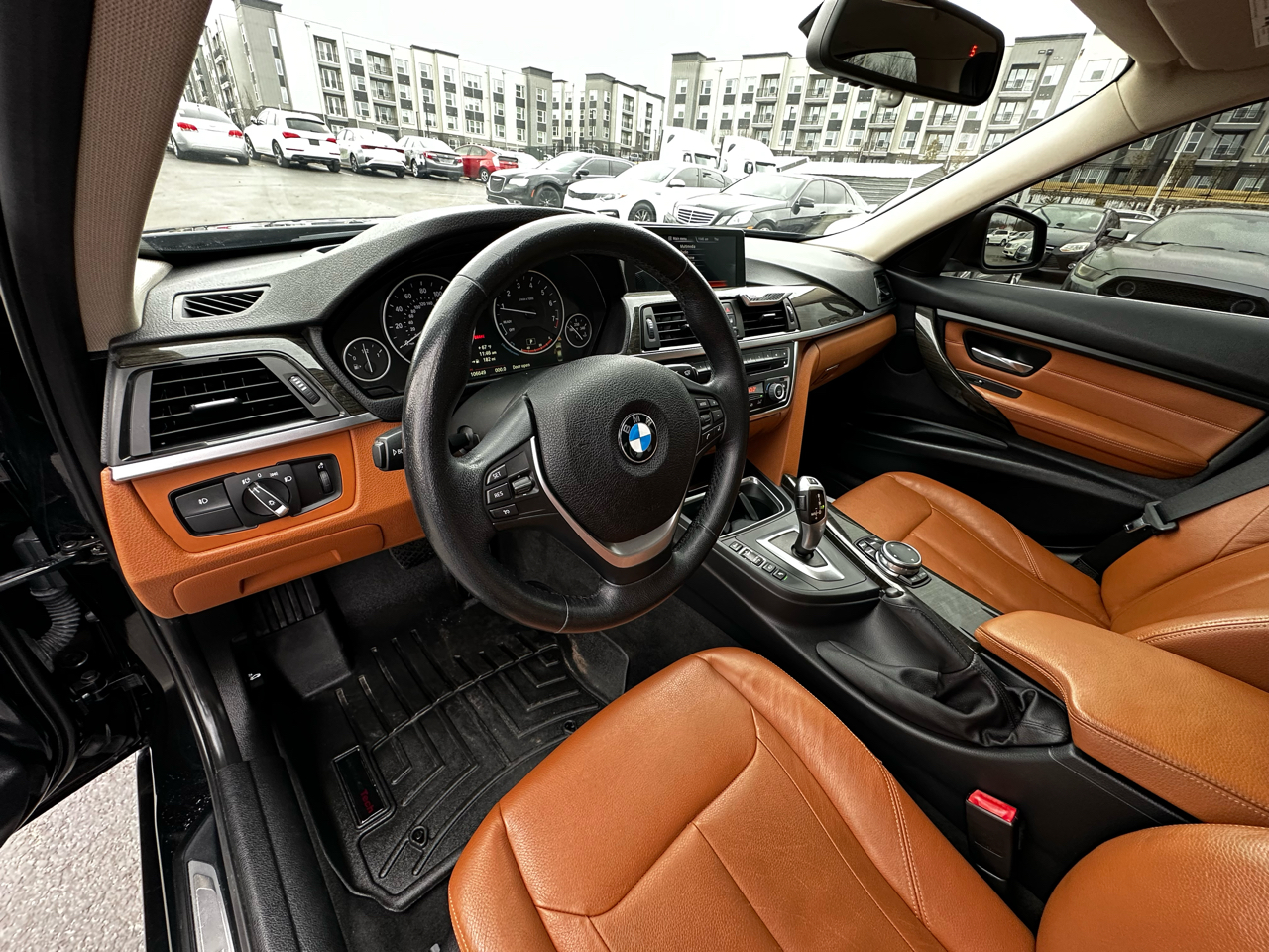 BMW 3-Series 328i xDrive Sedan 2014