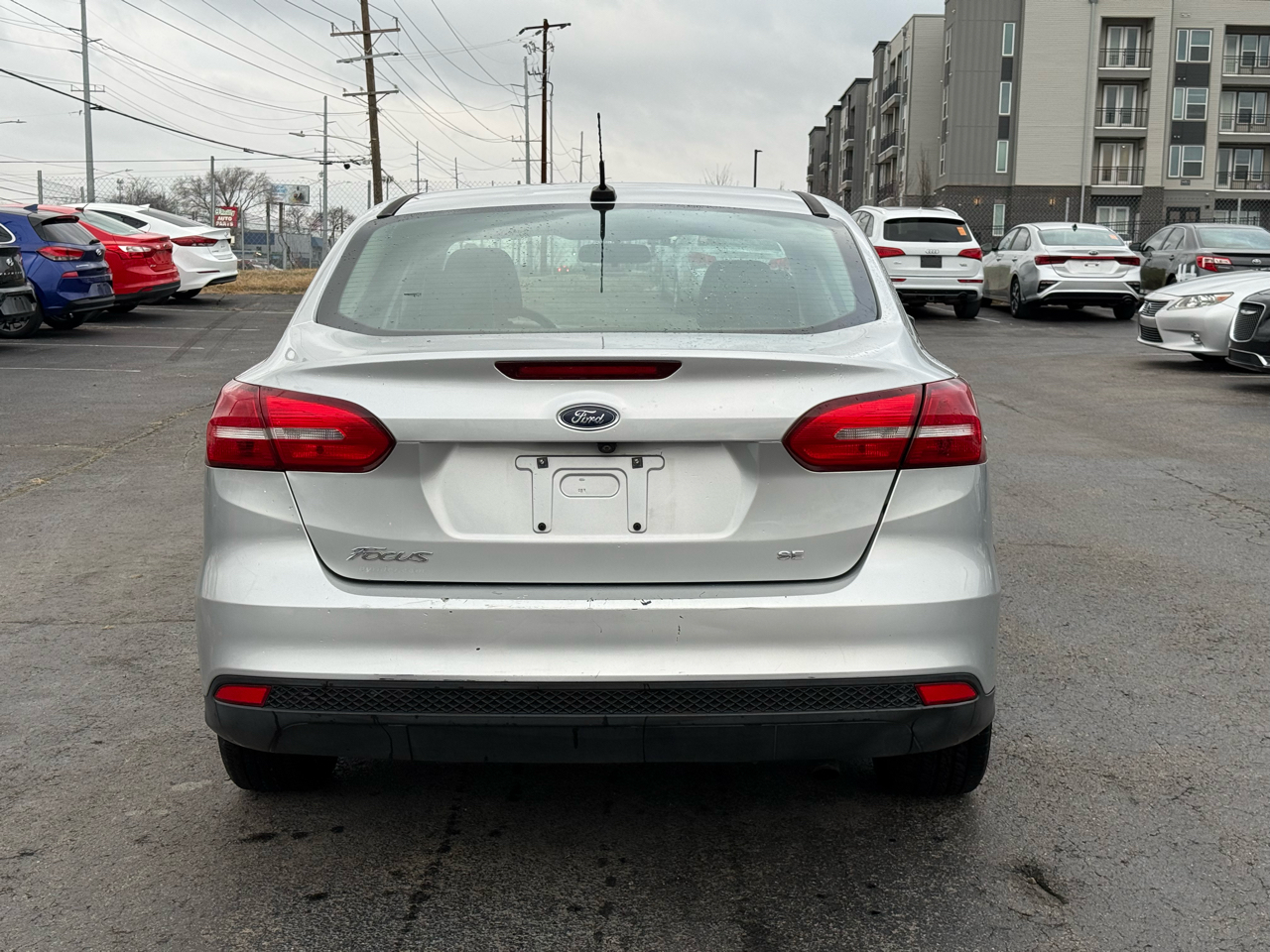 Ford Focus SE Sedan 2016