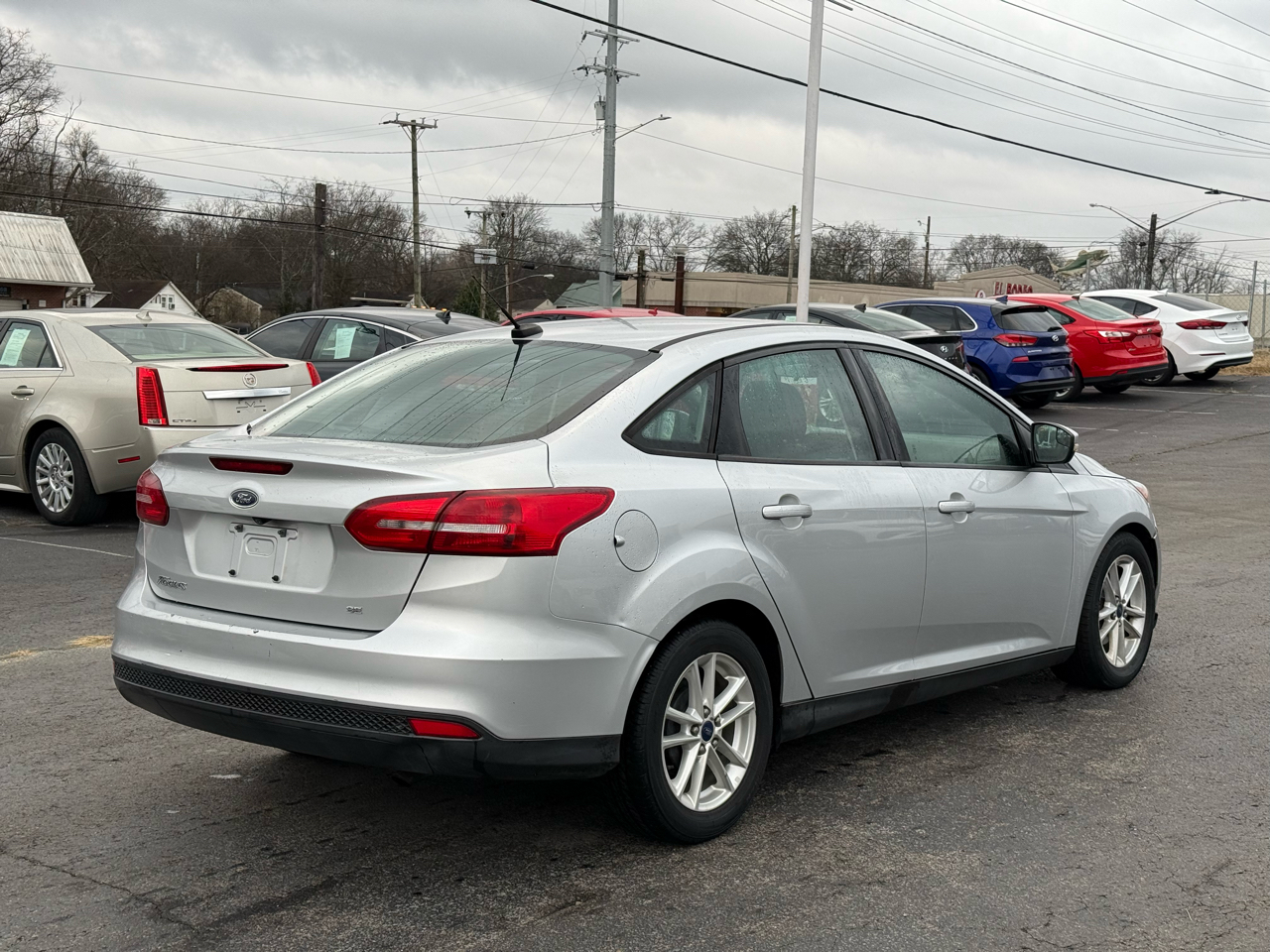 Ford Focus SE Sedan 2016