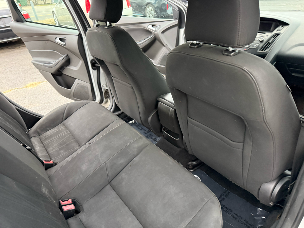 Ford Focus SE Sedan 2016