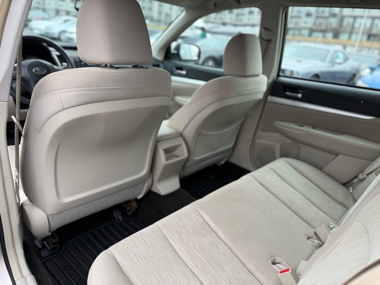 Subaru Outback 2.5i 2014