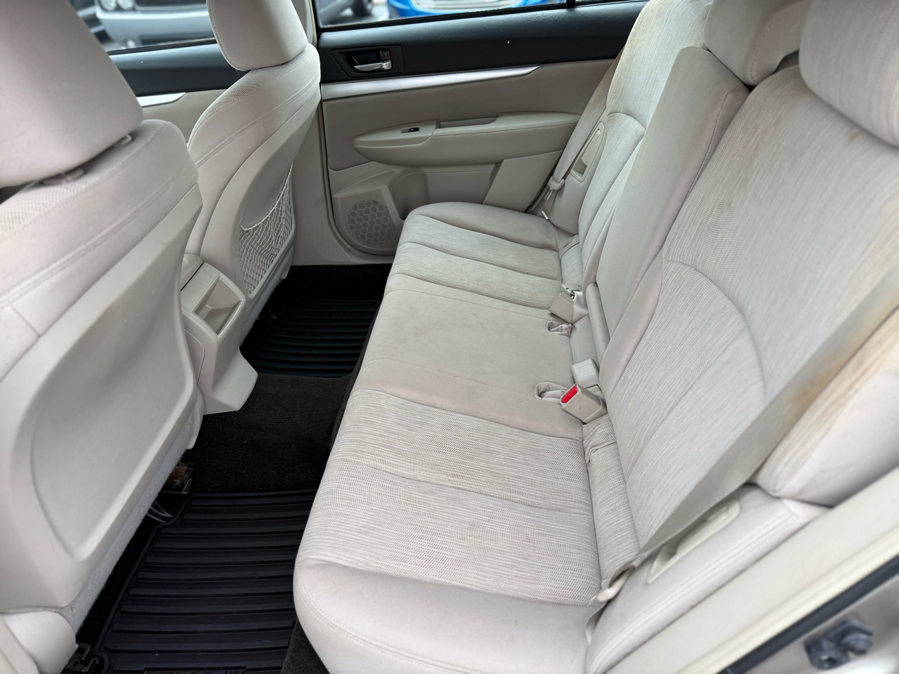 Subaru Outback 2.5i 2014