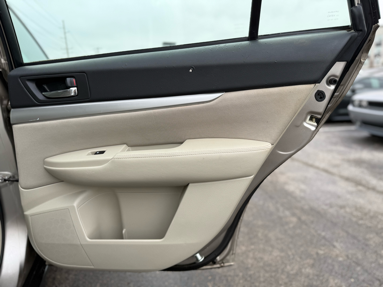 Subaru Outback 2.5i 2014