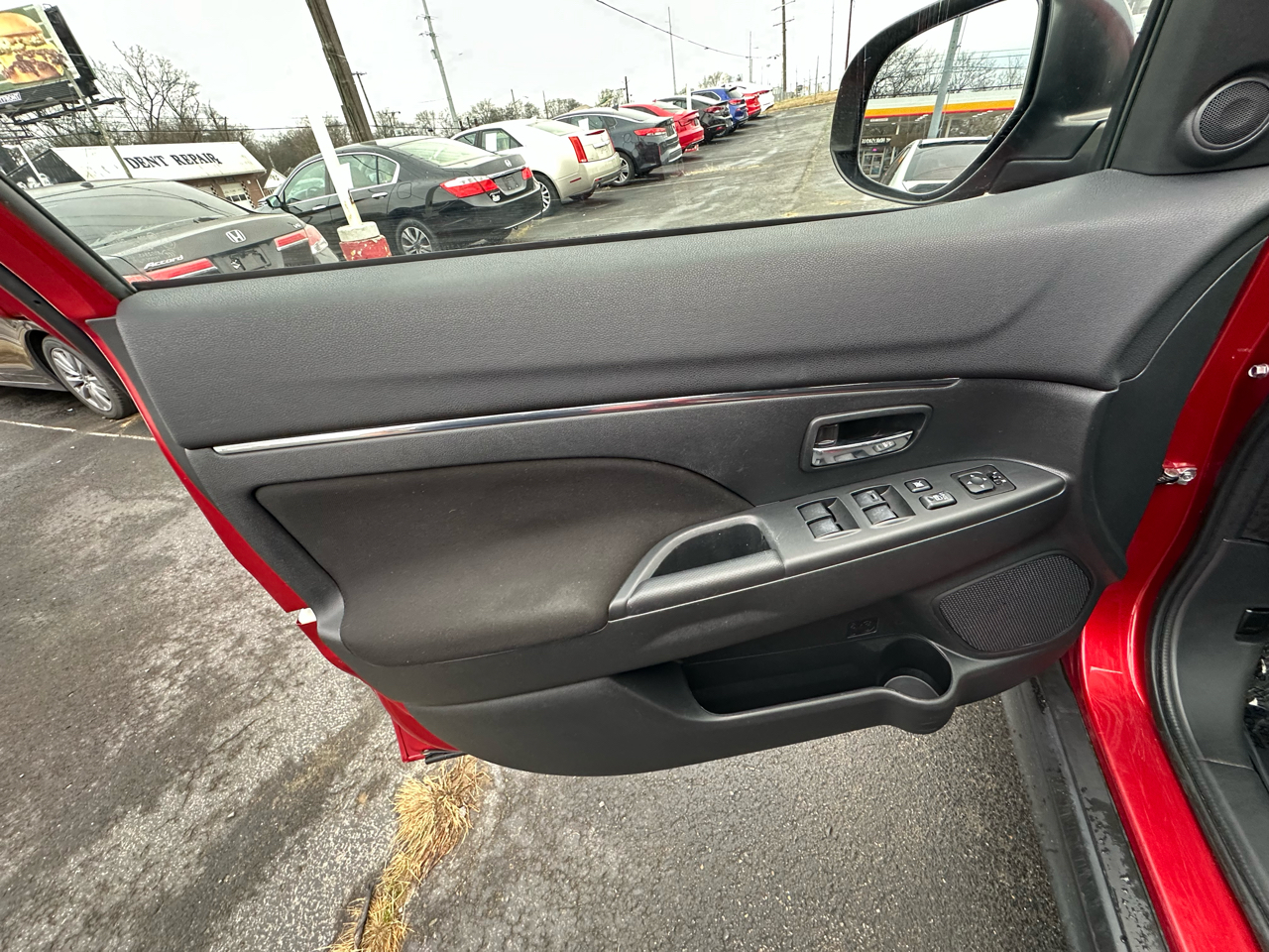 Mitsubishi Outlander Sport 2.0 ES 4WD CVT 2018