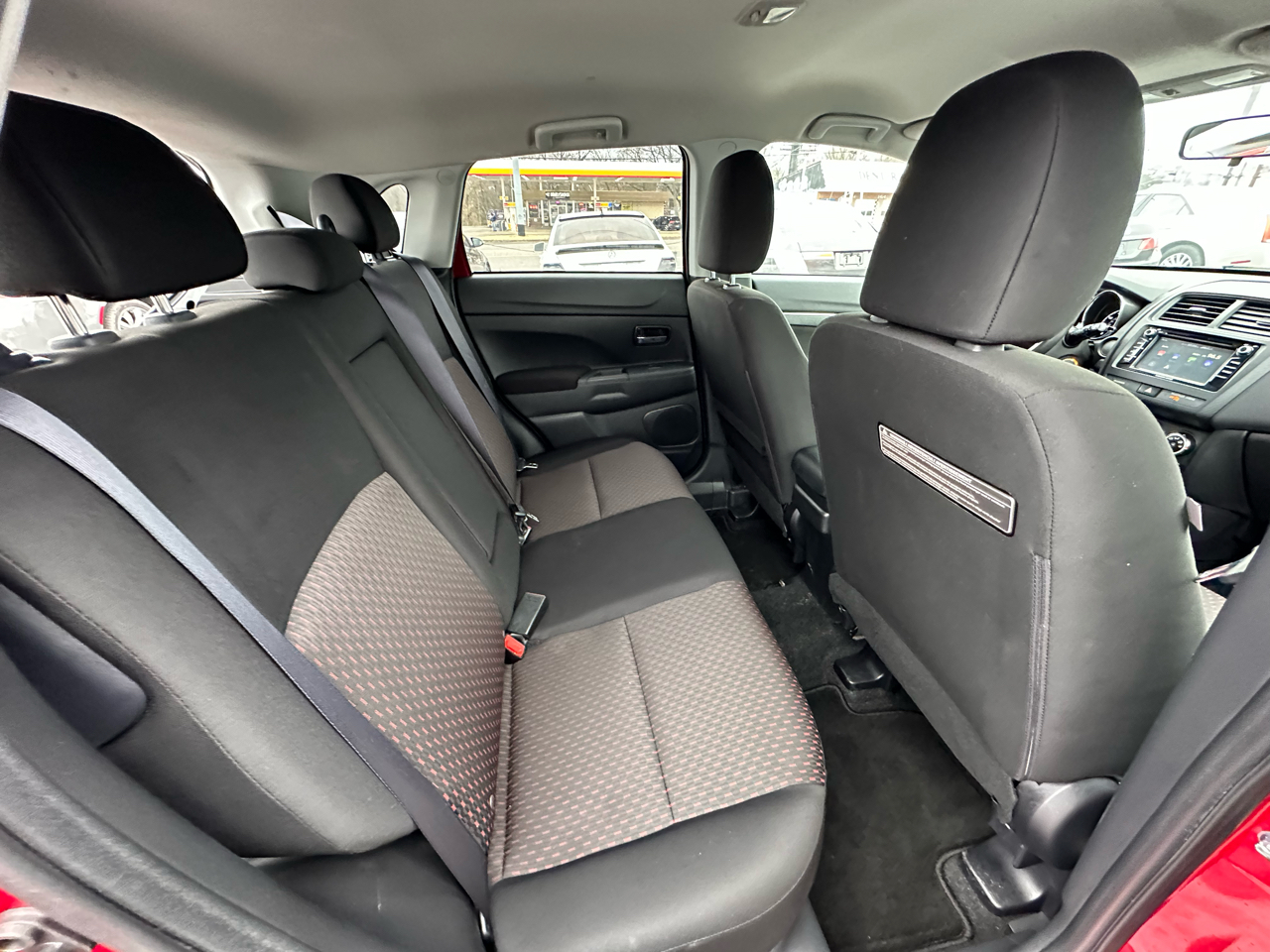 Mitsubishi Outlander Sport 2.0 ES 4WD CVT 2018