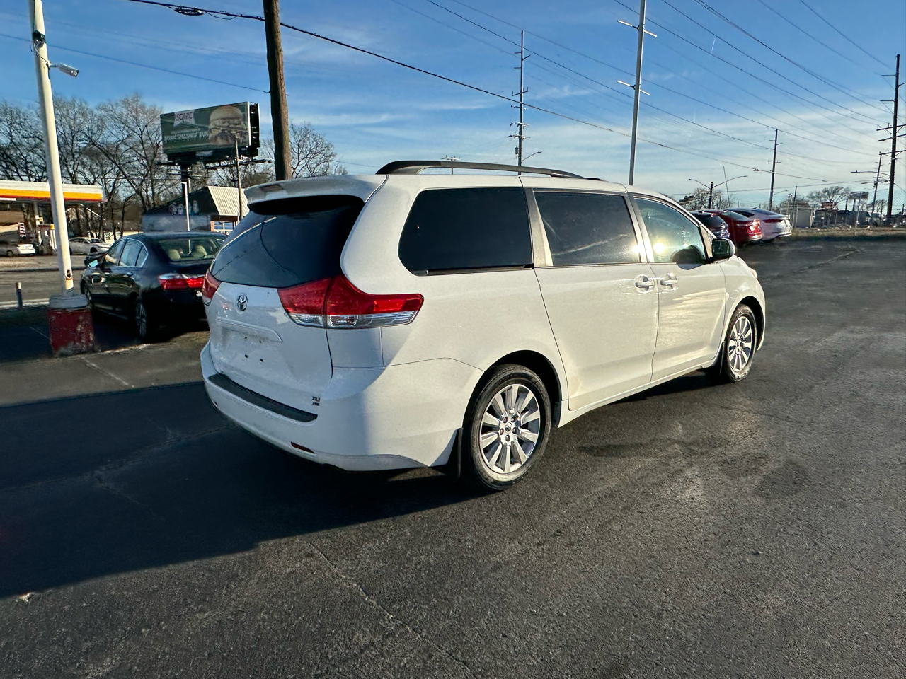 Toyota Sienna Limited AWD 7-Passenger V6 2014