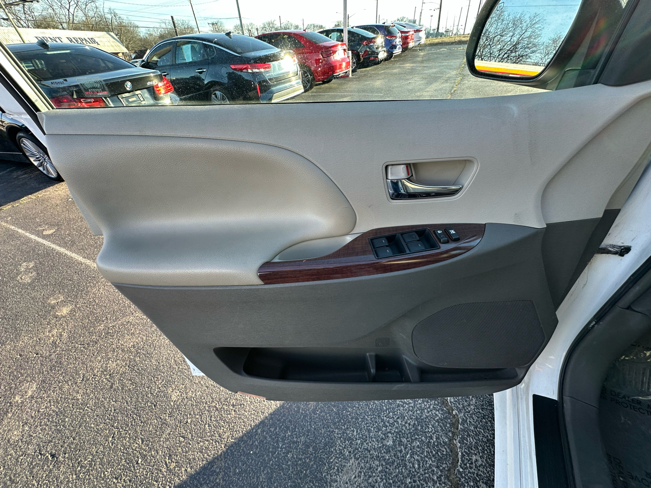 Toyota Sienna Limited AWD 7-Passenger V6 2014