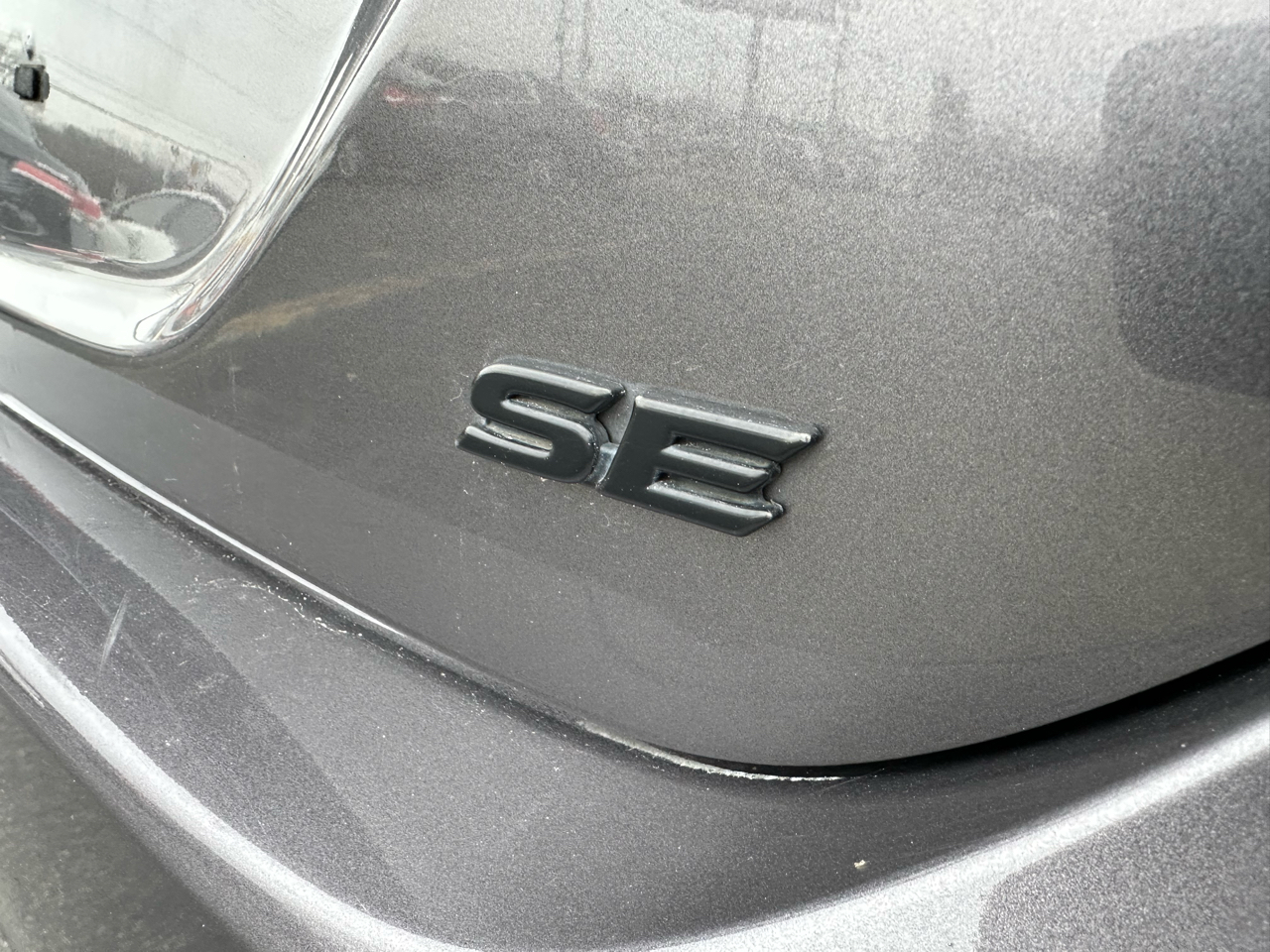 Toyota Camry SE 2020