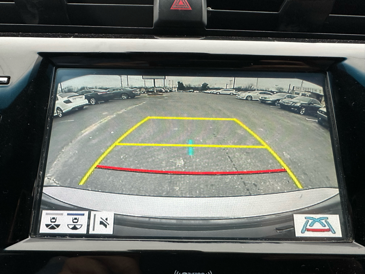 Toyota Camry SE 2020