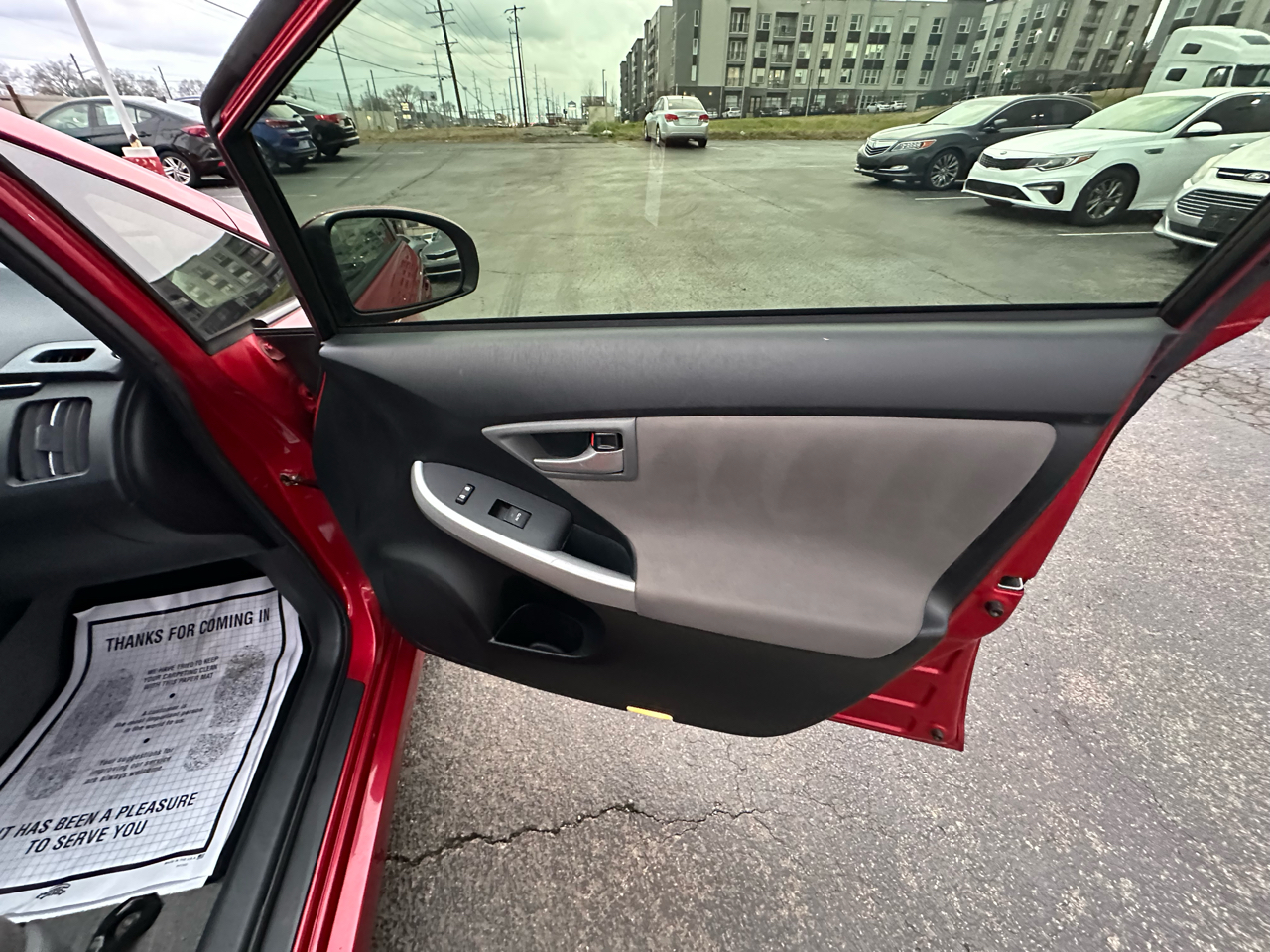 Toyota Prius Prius V 2012