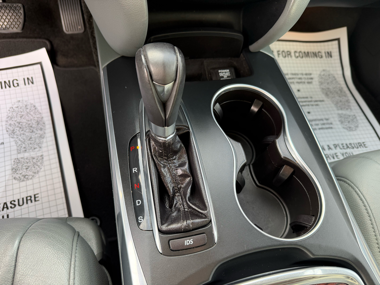 Acura MDX 6-Spd AT w/Tech Package 2014