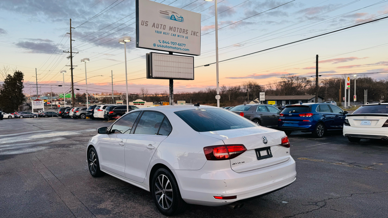 Volkswagen Jetta 1.4T SE 6A 2017