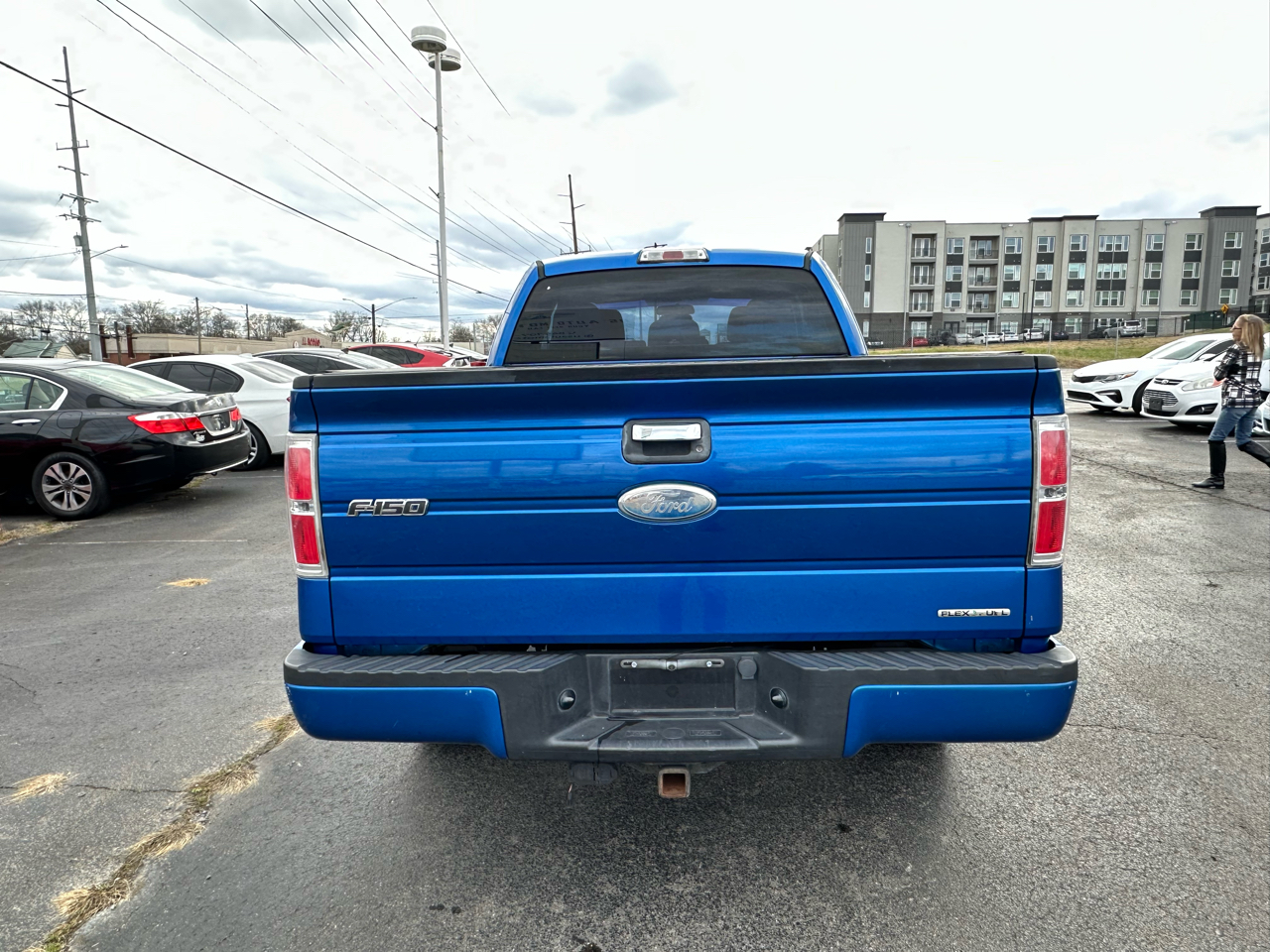 Ford F-150 2WD SuperCab 133" STX 2011