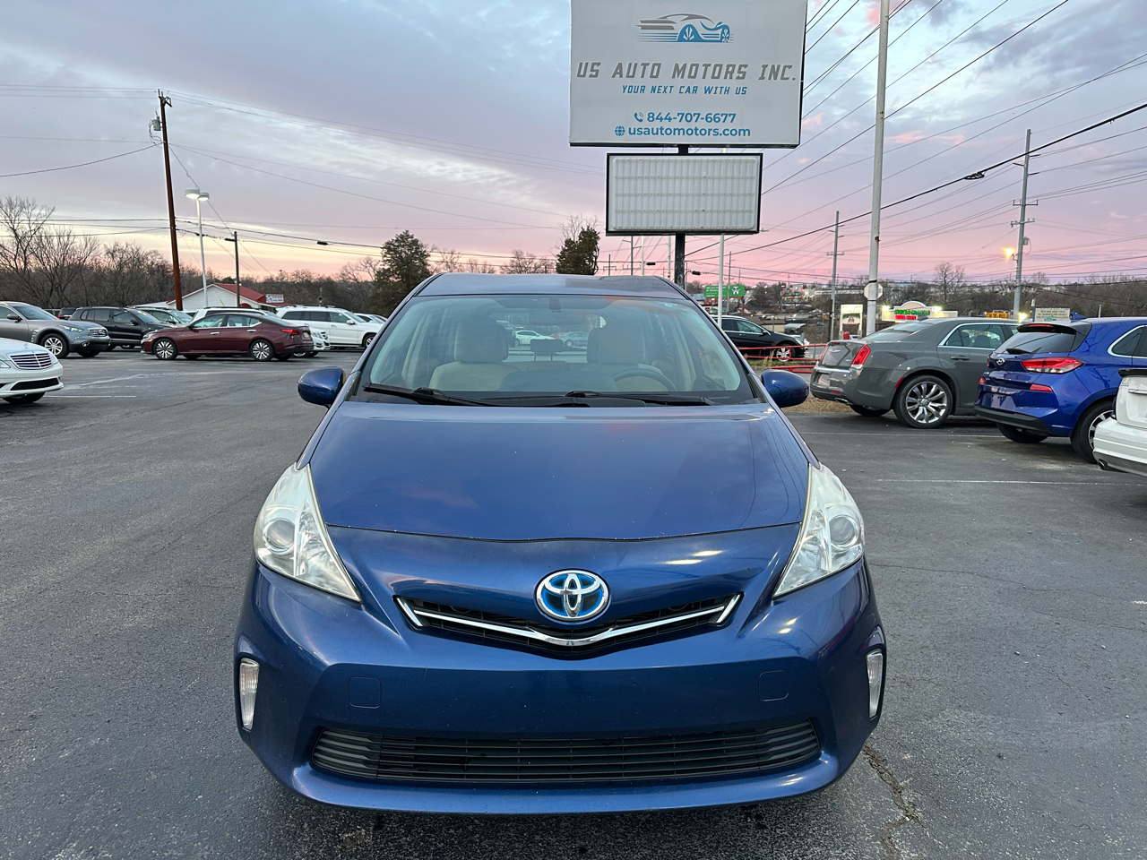Toyota Prius V Two 2012