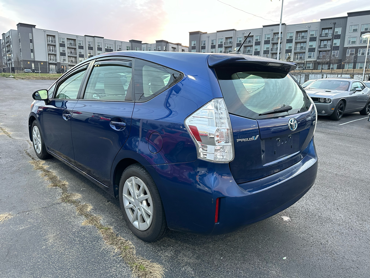 Toyota Prius V Two 2012