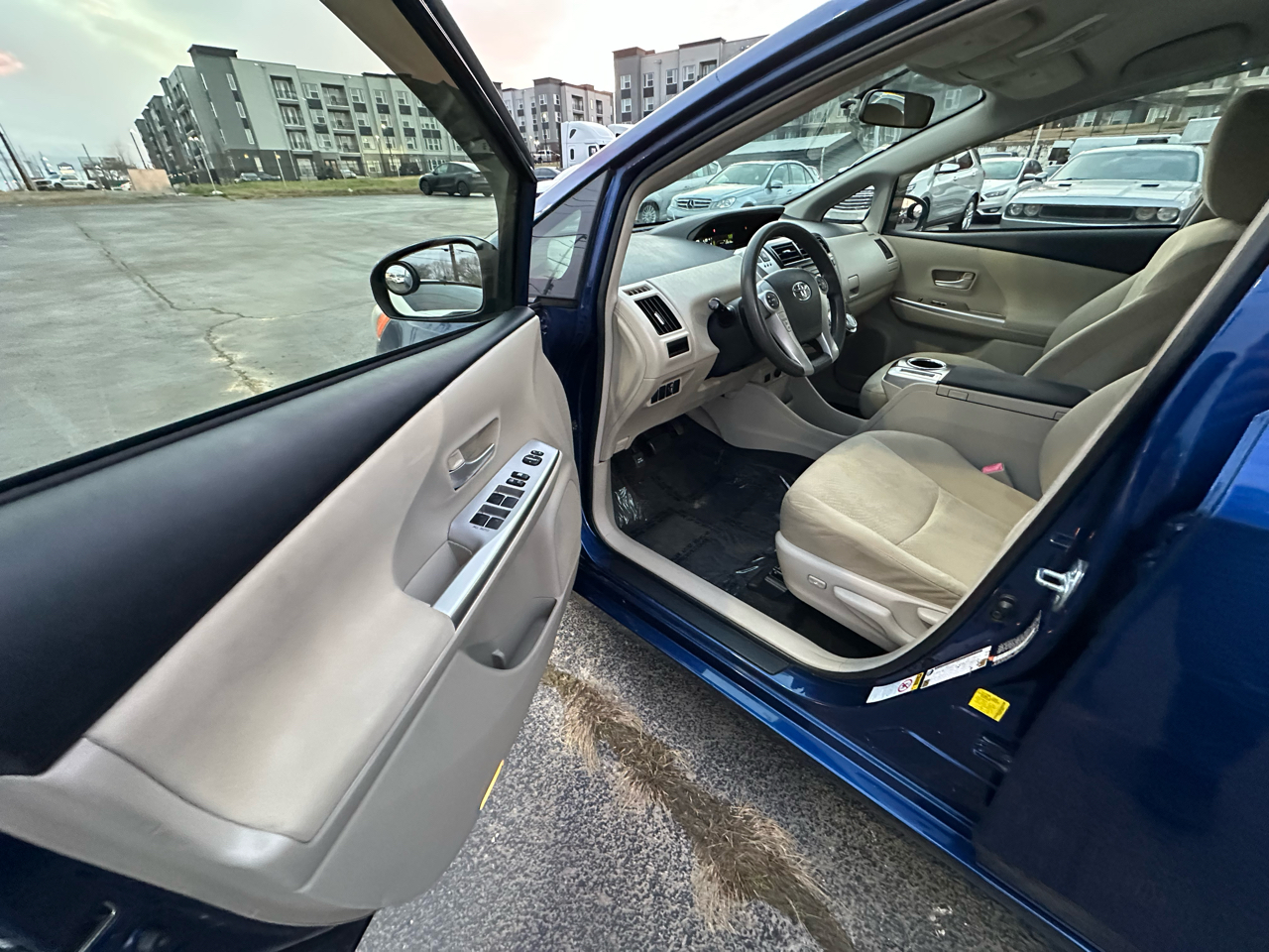 Toyota Prius V Two 2012