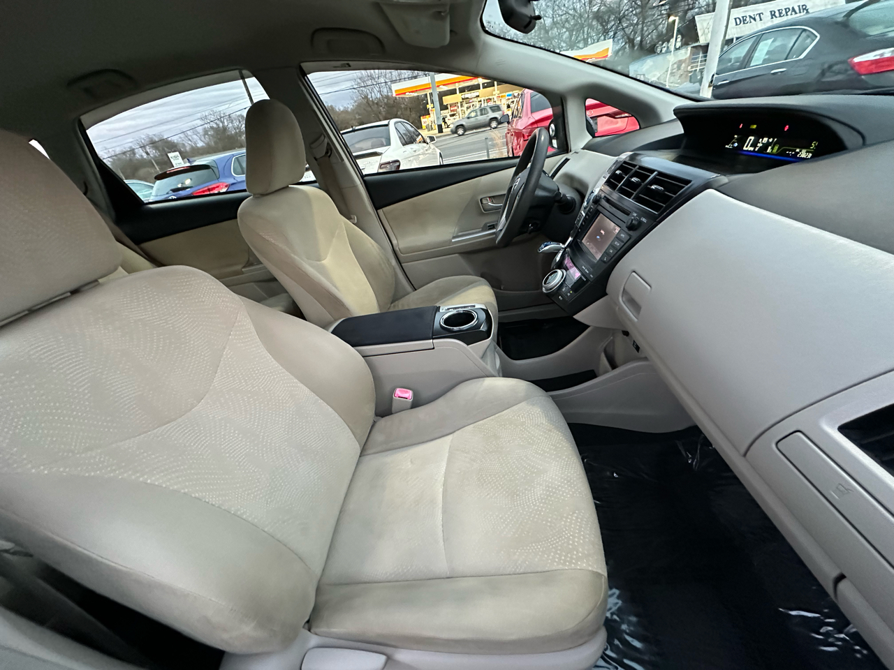 Toyota Prius V Two 2012