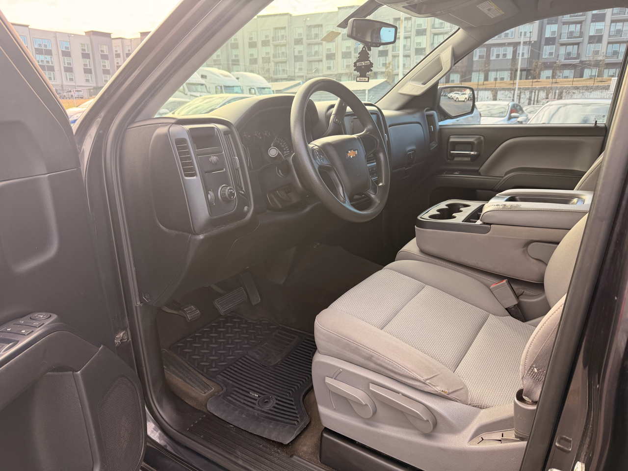 Chevrolet Silverado 1500 2WD Crew Cab 143.5" LS 2015