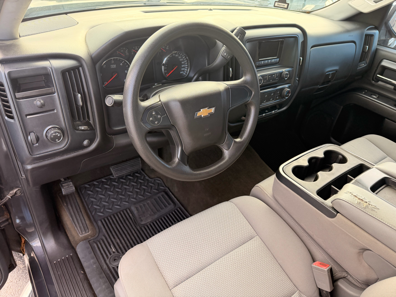 Chevrolet Silverado 1500 2WD Crew Cab 143.5" LS 2015