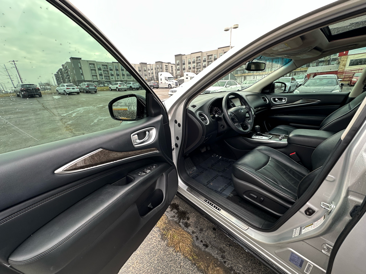 Infiniti QX60 FWD 2014