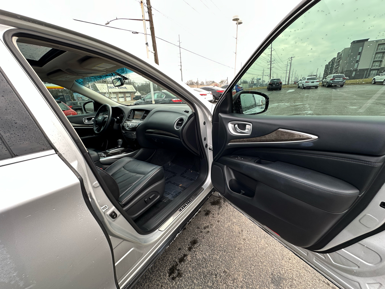 Infiniti QX60 FWD 2014