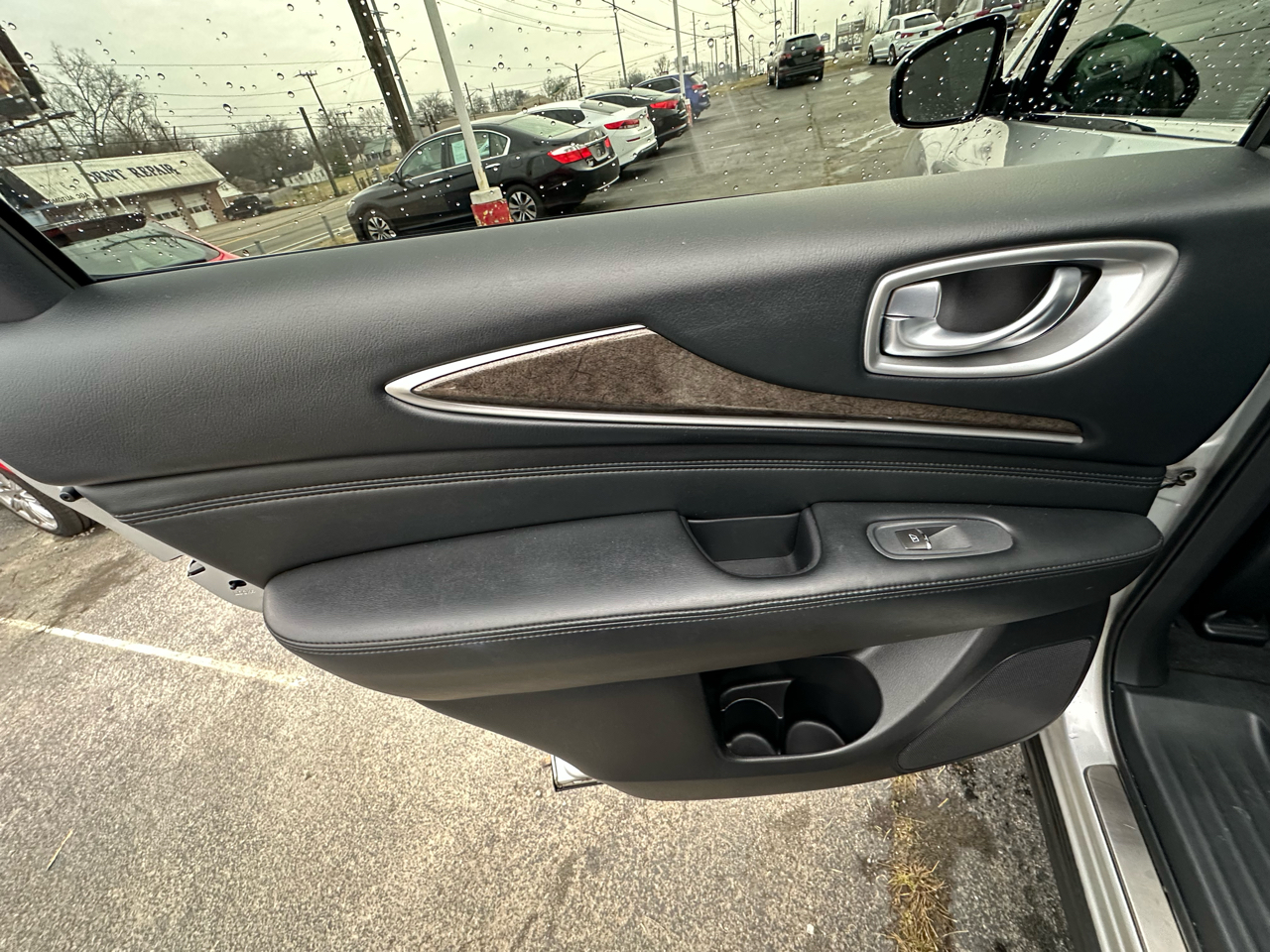 Infiniti QX60 FWD 2014