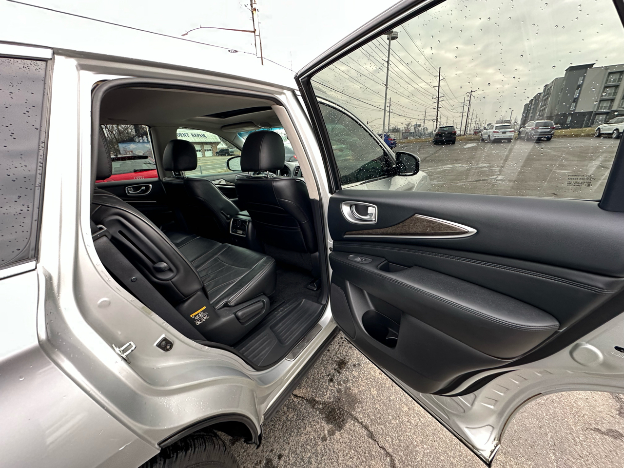 Infiniti QX60 FWD 2014