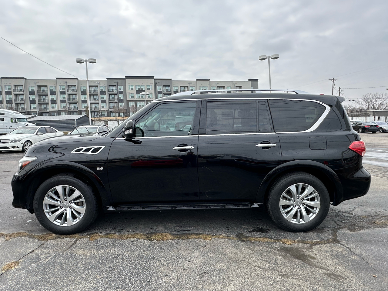 Infiniti QX80 2WD 2017