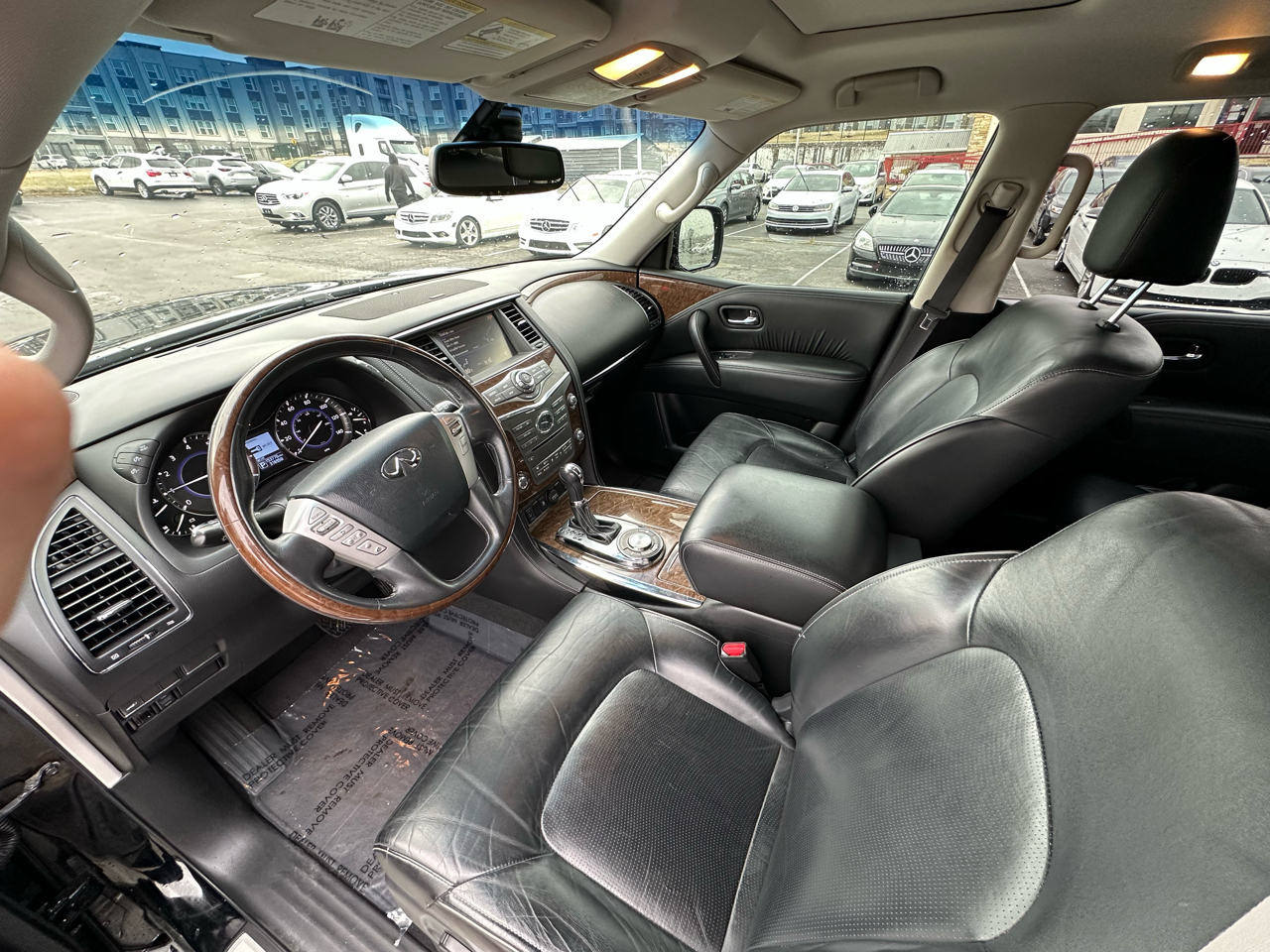 Infiniti QX80 2WD 2017