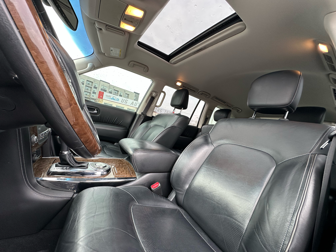 Infiniti QX80 2WD 2017