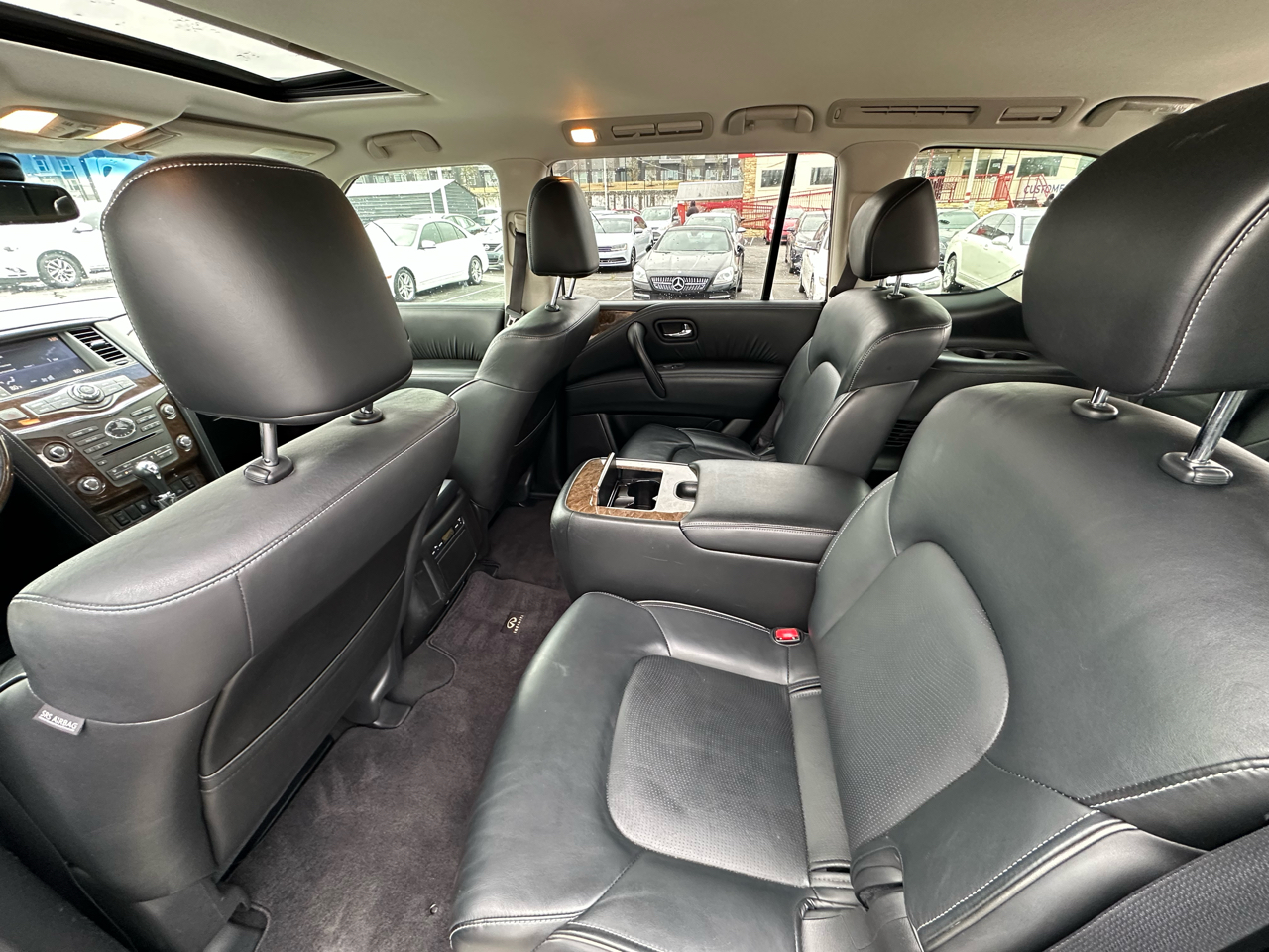 Infiniti QX80 2WD 2017