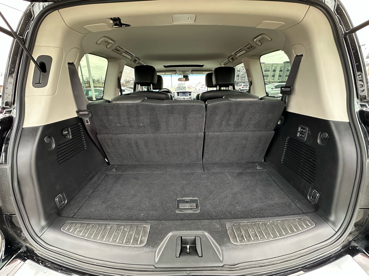 Infiniti QX80 2WD 2017