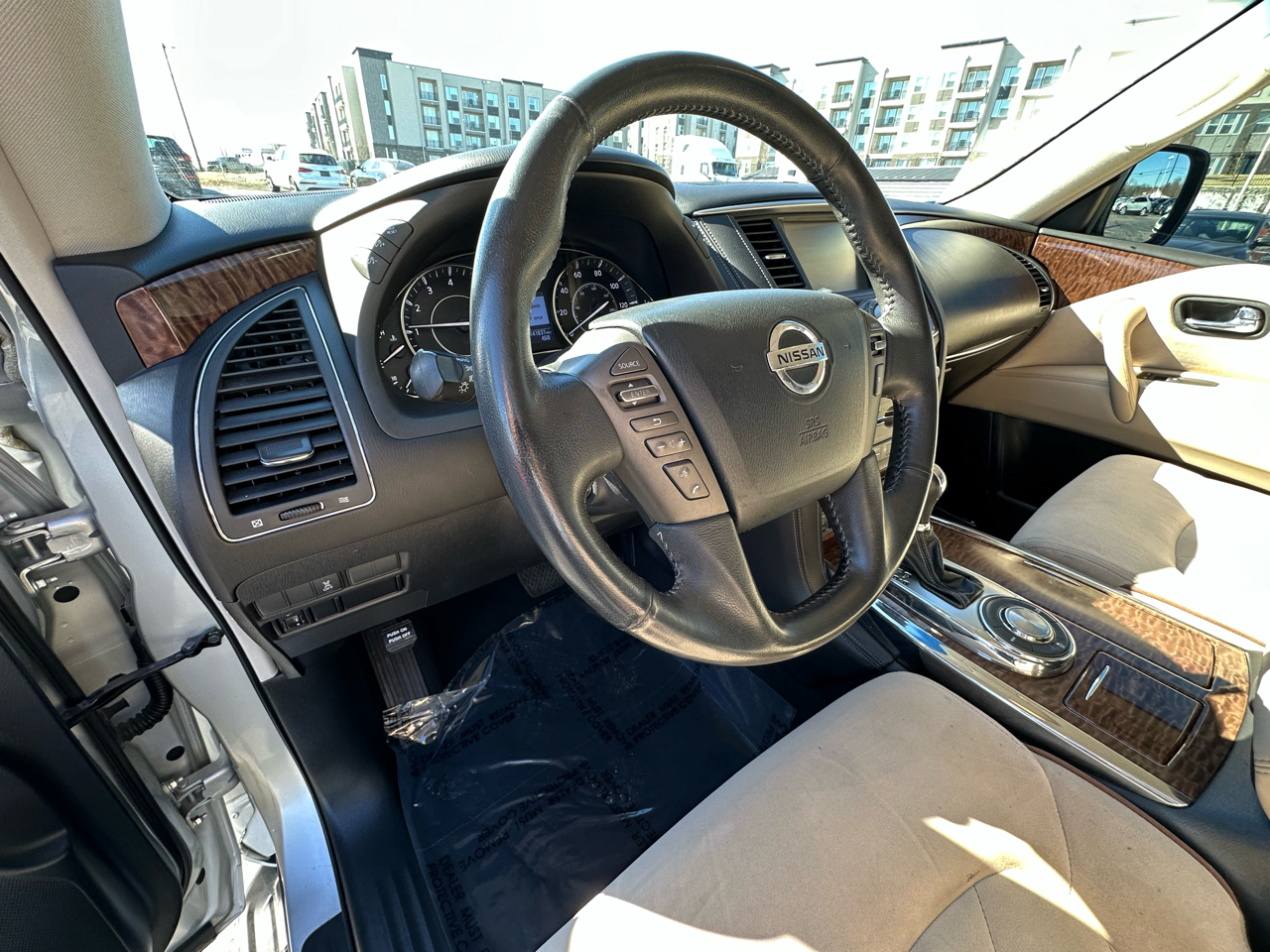 Nissan Armada Platinum 2WD 2017