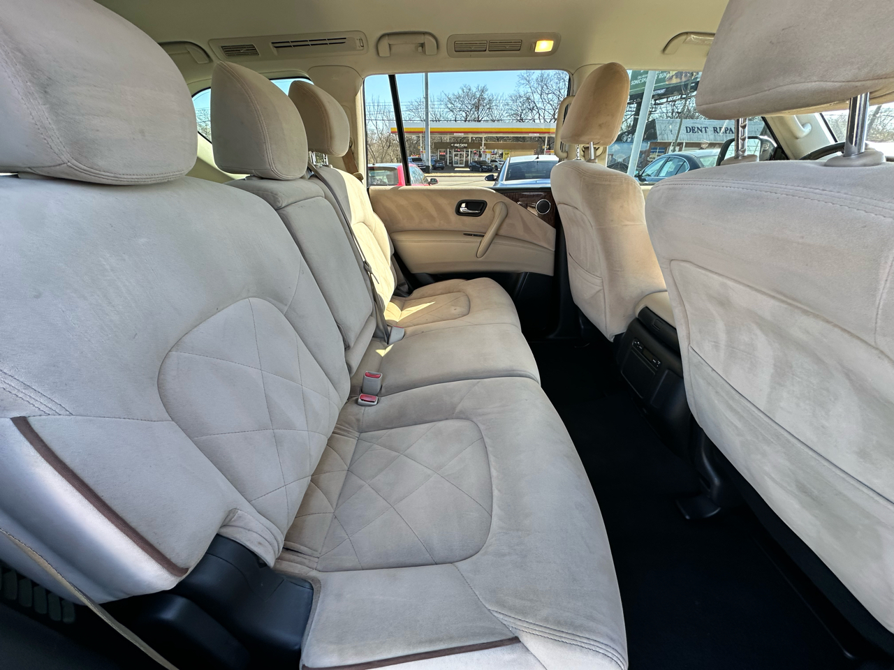 Nissan Armada Platinum 2WD 2017