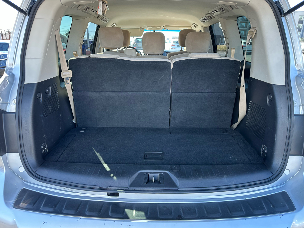 Nissan Armada Platinum 2WD 2017