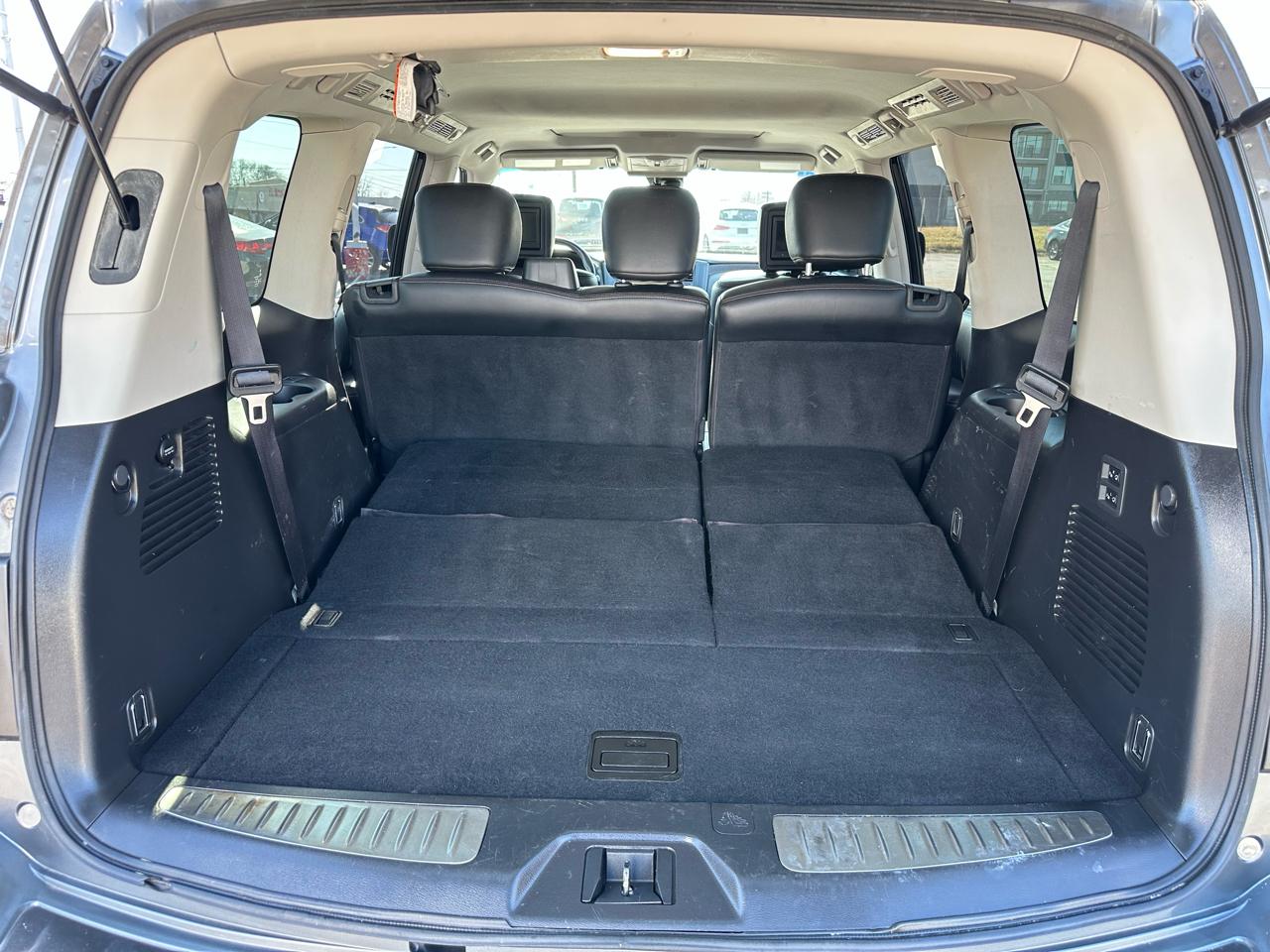 Nissan Armada Platinum 2WD 2017